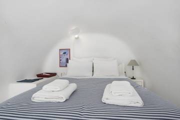 Casa De Vacaciones para 2 Personas en Imerovigli, Santorini, Foto 2