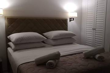 Villa for 9 People in Rukavac, Vis, Photo 3