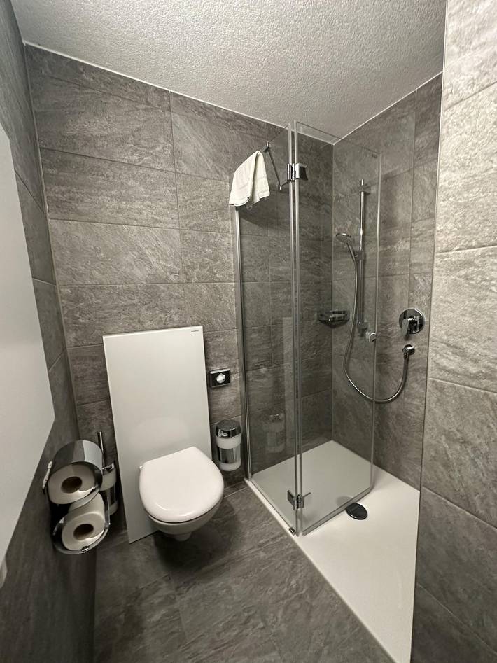 Hôtel pour 3 personnes, avec jardin et vue, adapté aux familles à Bach - 4