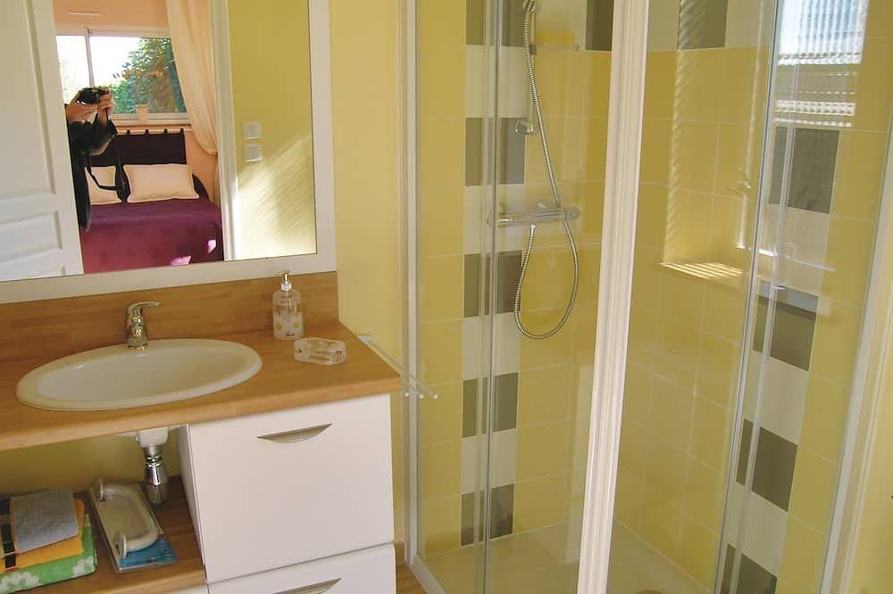 Impresionante casa de 1 dormitorio en. in Carolles, Côte de la Déroute