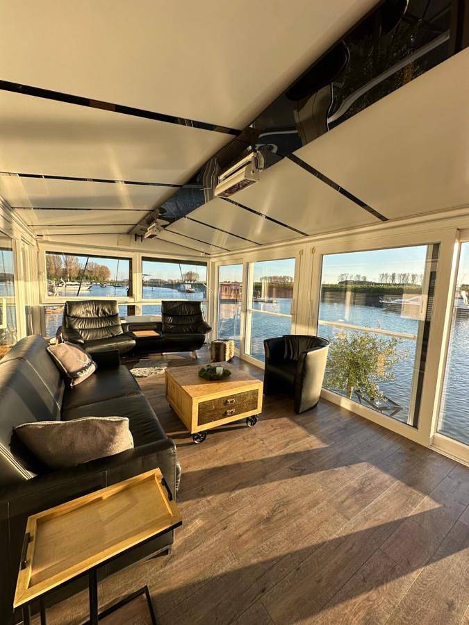 Hafen Oase - 2 Hausboote, 2 Whirlpool, 1 Sauna, Wellness in Leverkusen, Región de Düsseldorf