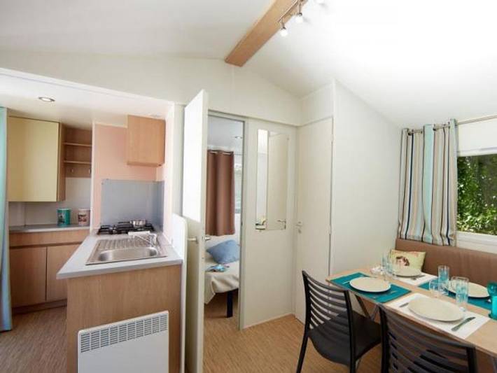 Mobil home pour 4 personnes, avec bassin pour enfant à Sampzon - 3
