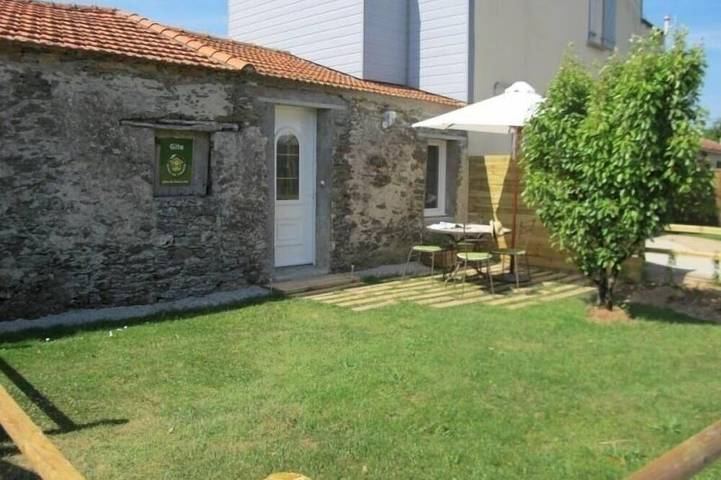Casa rural para 3 personas, con jardín - 1