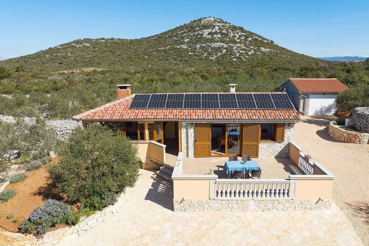 1-Zimmer-Haus mit Terrasse und Meerblick Bucht Triluke, Pasman in Tkon, Pasman