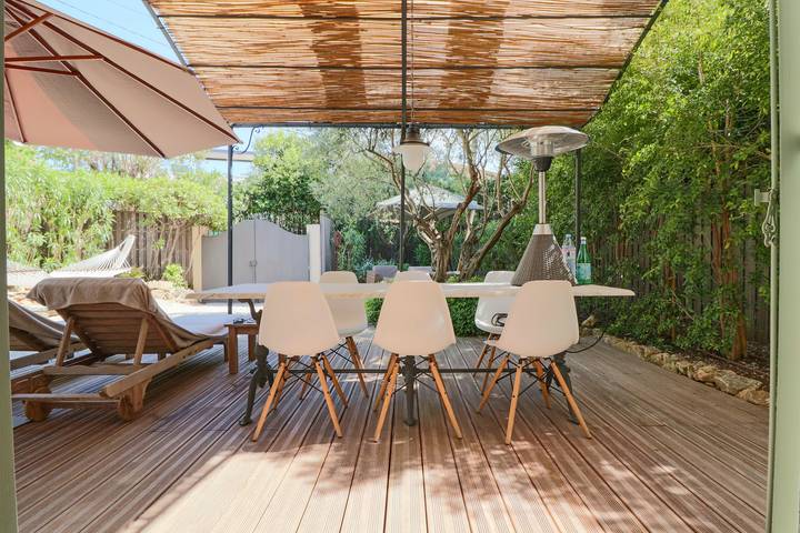 Location de vacances pour 4 personnes, avec jardin à Juan-les-Pins