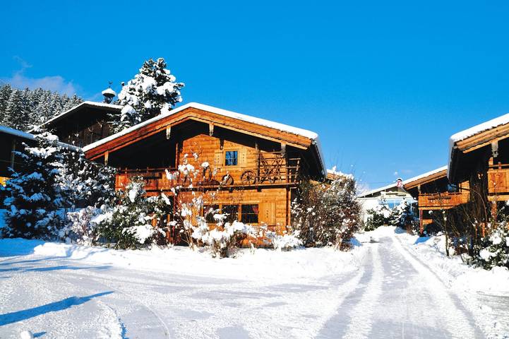 Ferienhaus für 10 Personen, mit Balkon und Terrasse sowie Garten und Sauna in Fügen