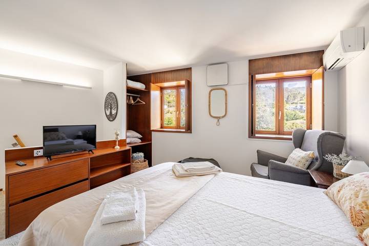 Location de vacances pour 2 personnes, avec vue sur le lac, animaux acceptés dans Gerês - 3