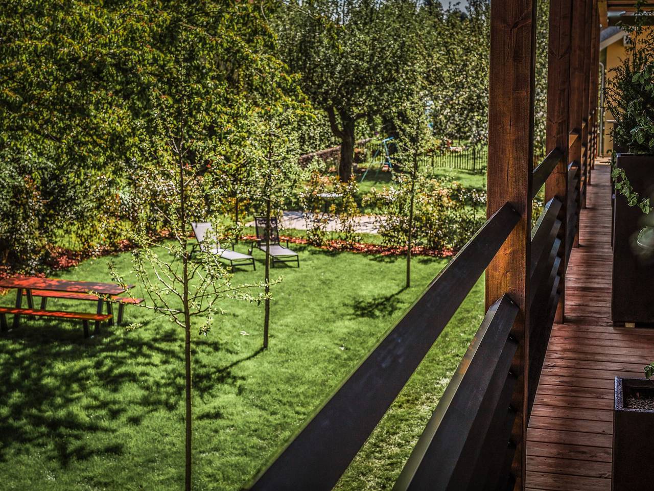 Ganze Ferienwohnung, Ferienwohnungen Hirschen Horn | Boardinghouse Bodensee - Suite Apartment 80, 80qm, Balkon, 2 Schlafzimmer, max. 4 Personen in Gaienhofen, Untersee