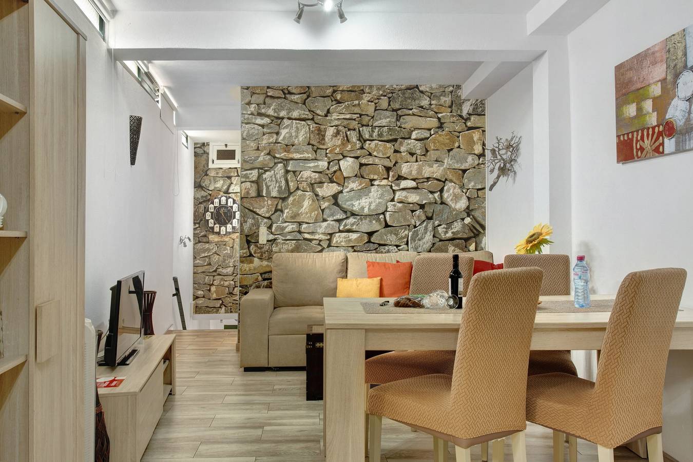 Appartamento intero, Appartamento 'Host Albina' con terrazza privata, Wi-Fi e aria condizionata in Funchal (Sé), Madeira