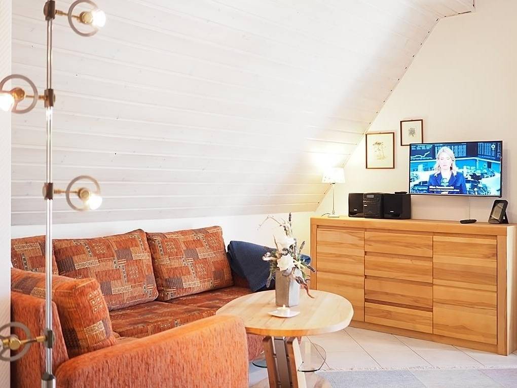 Apartamento vacacional entero, Ferienhaus Weinhardt - Whg. 1 in Ostseebad Zingst, Zingst
