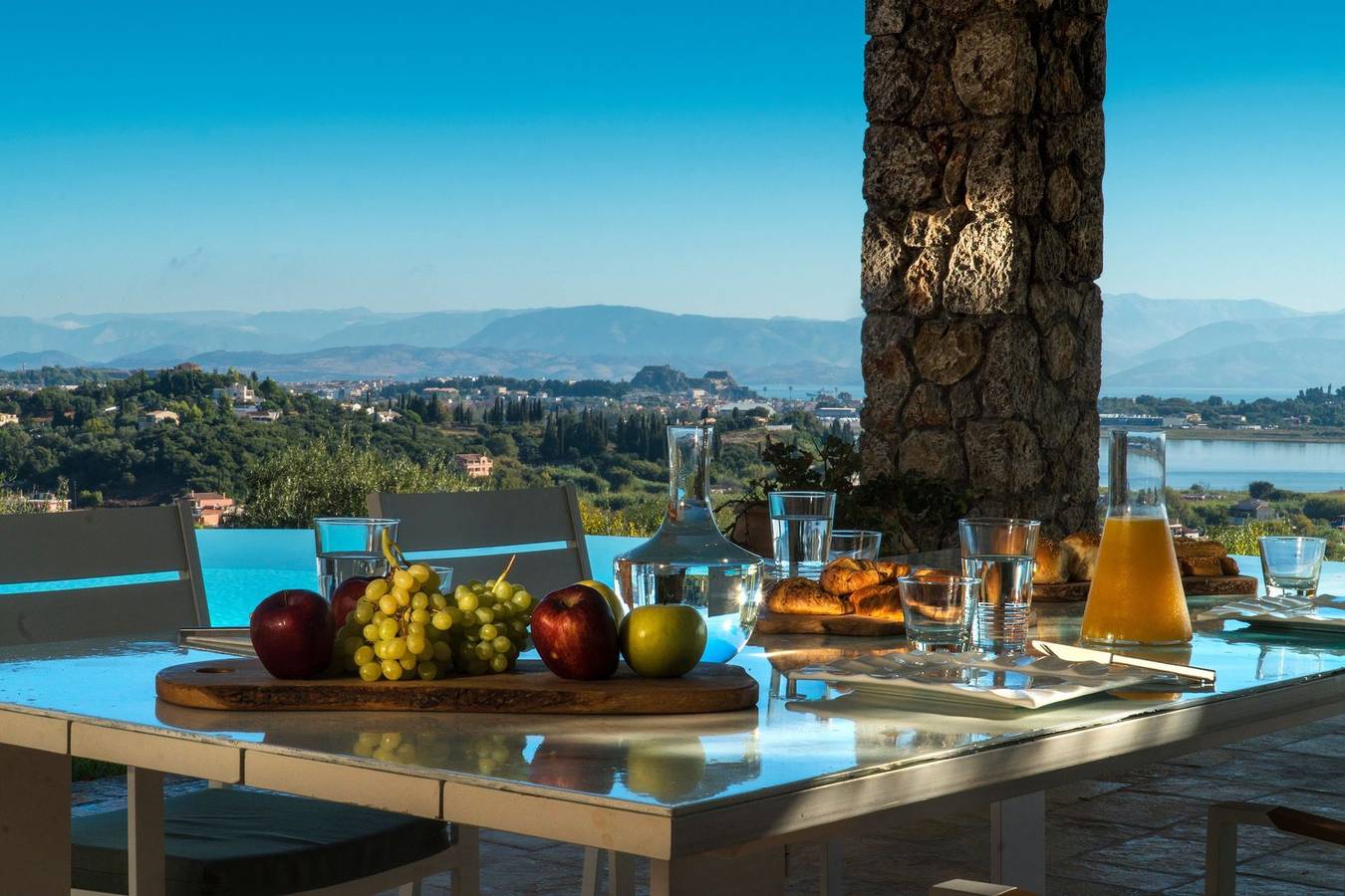 Luxury Corfu Villa | Villa Piedra | Private Pool | Sea View | 3 Bedrooms | Kastania in Korfu