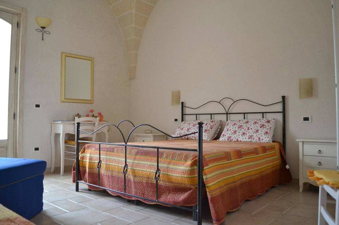 Masseria Pasturi in Avetrana, Golfo di Taranto