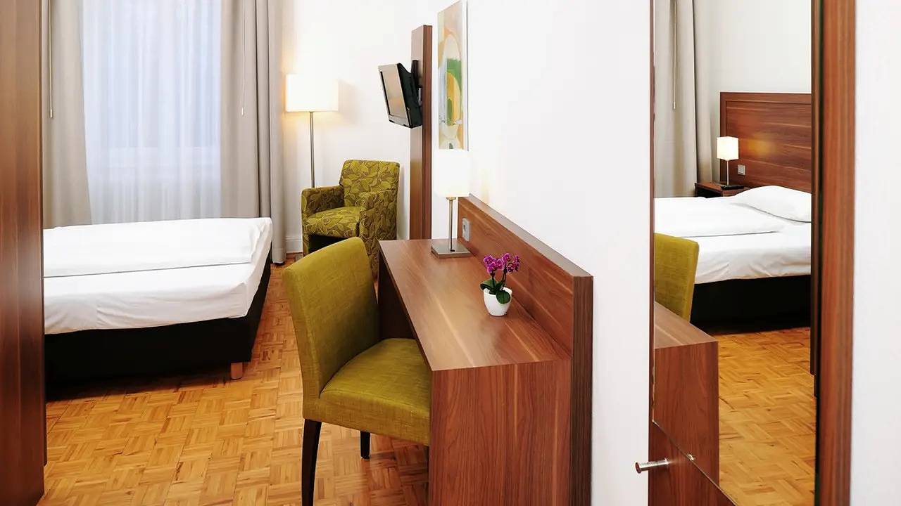 Doppelzimmer für 2 Personen in Rastatt in Rastatt, Nordschwarzwald