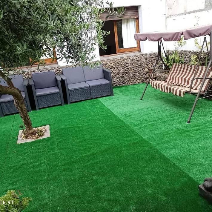 Apartamento para 6 personas, con Terraza además de Jardín y Piscina en Olot