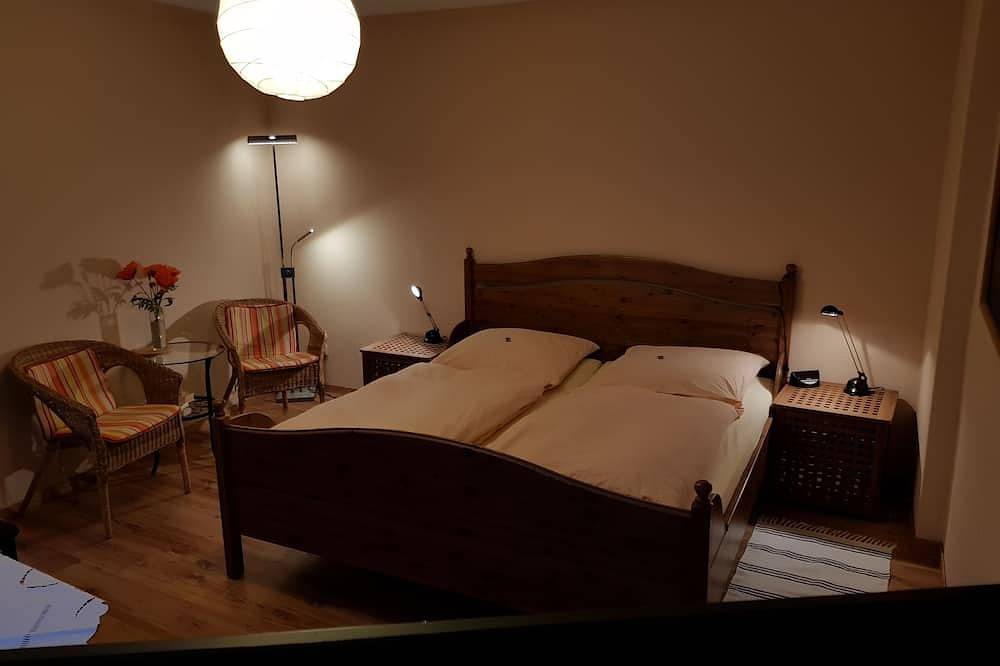 Ganze Wohnung, Sehr zentrale Ferienwohnung/150m zum großen Plöner See/ Fewo 1 in Plön, Plön (Stadt)