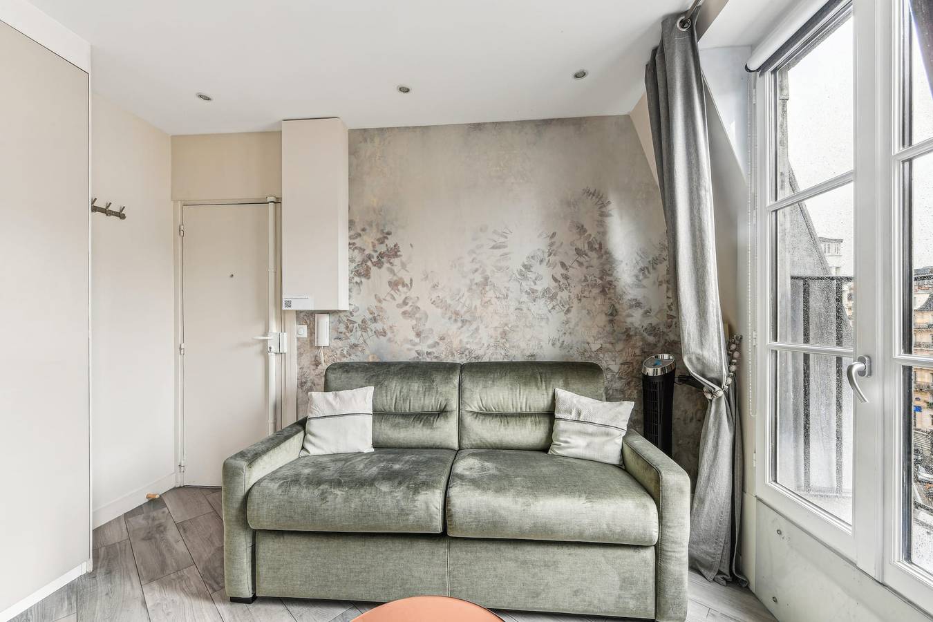 Ganzes Studio, Studio für 2 Personen mit Balkon in Paris, Ile de France