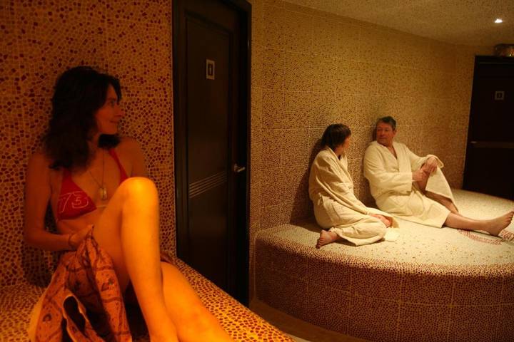 Bateau pour 8 personnes, avec sauna et terrasse dans les Hauts-de-Seine - 4