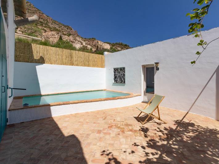 Casa rural para 4 personas, con piscina y jardín en Provincia de Granada - 3