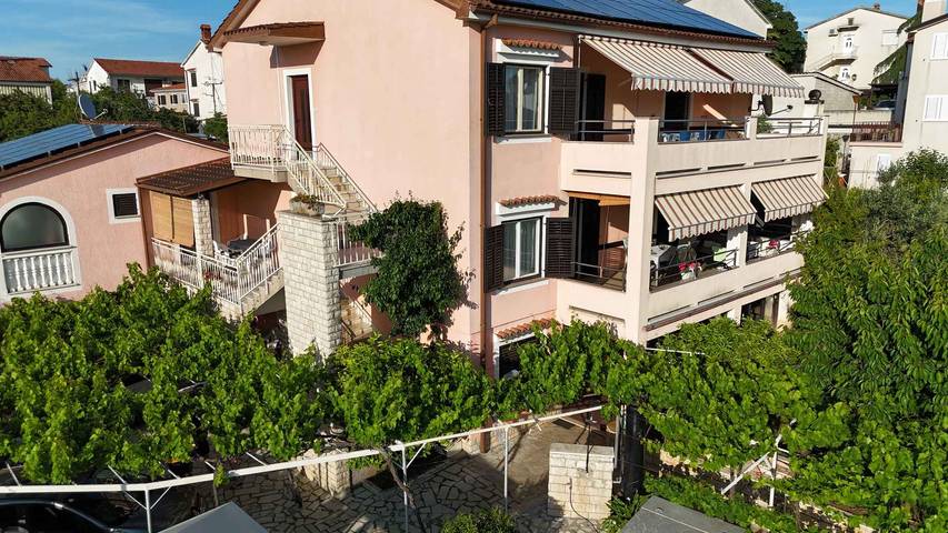 Ferienwohnung für 8 Personen, mit Garten und Balkon in Pula-Medulin - 3