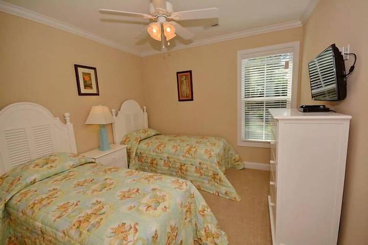 Vacation house for 10 people, with balcony and yard in North Myrtle Beach