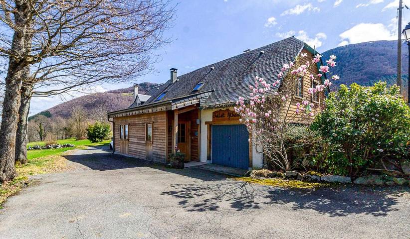 Gîte pour 5 personnes, avec sauna ainsi que jacuzzi et jardin à Bun - 2