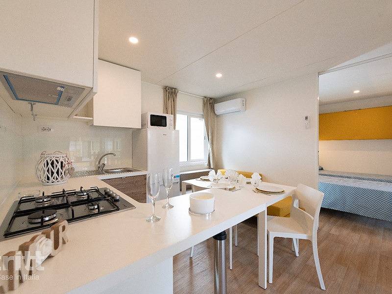 Tritt — 5 person mobile home in Lido di Spina in a friendly family campsite by the sea in Lido di Spina, Provincia de Ferrara