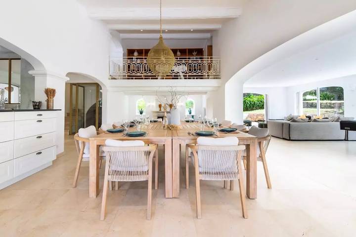 Villa 400m2 Padel Schwimmbad Volley in Valbonne, Mittelmeerküste (Frankreich)