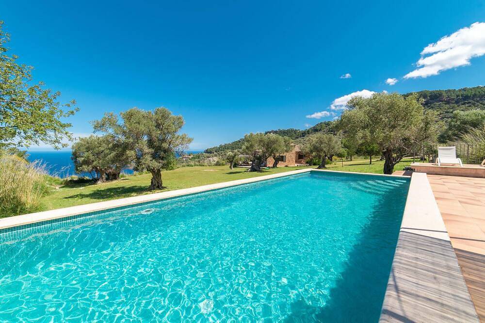 Villa for 6 People in Deià, Serra de Tramuntana
