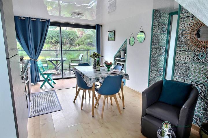 Gîte pour 2 personnes, avec jardin à Trévou-Tréguignec - 2