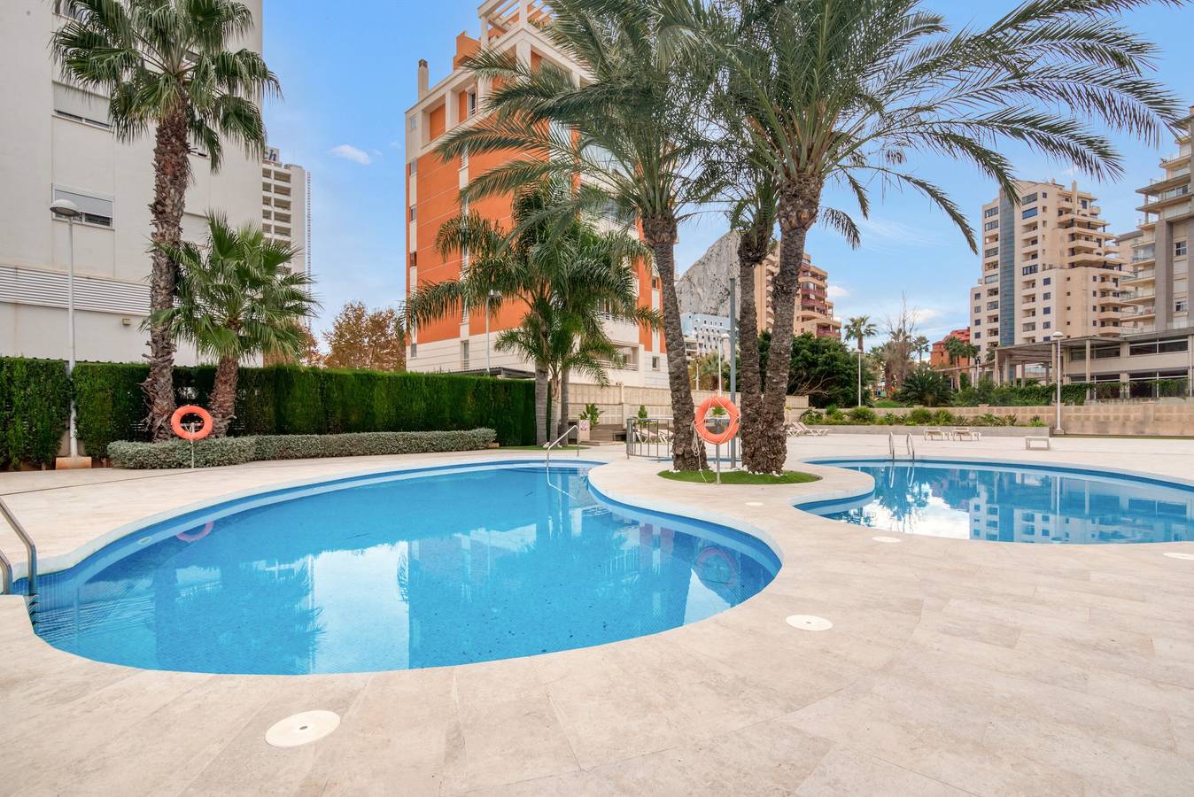 Entire apartment, Apartment 'Larimar' with Mountain View, Wi-Fi and Air Conditioning in Playa la Fossa, Calpe