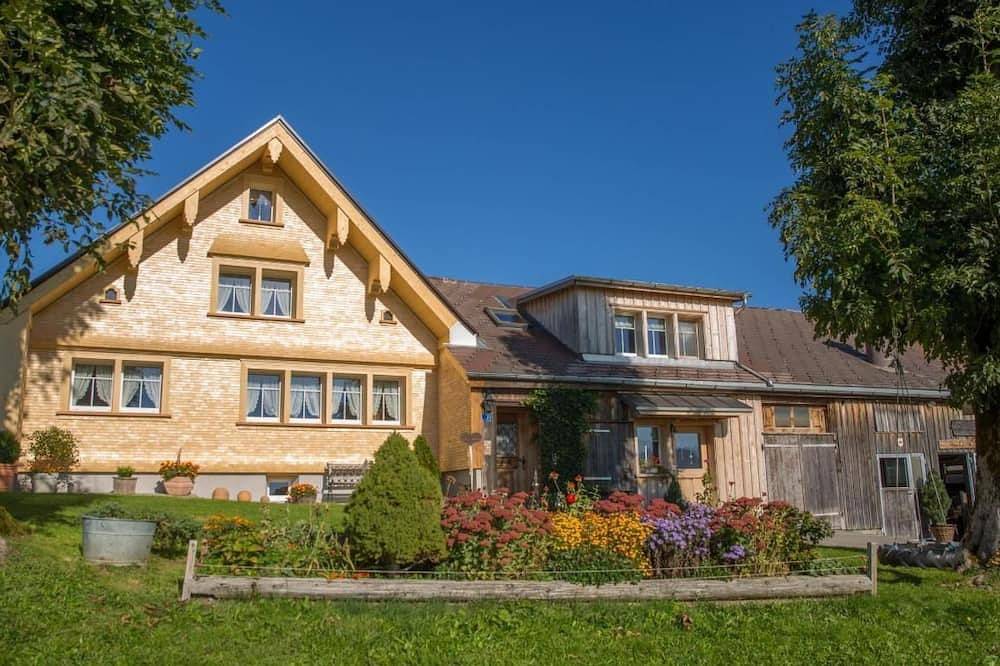Ganze Wohnung, Bauernhof Fendrig - neue Wohnung in Schlatt-Haslen, Zürich Voralpen