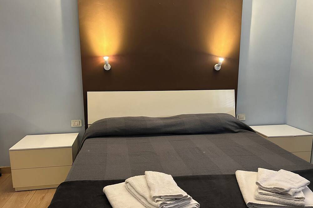 Ganze Wohnung, Ancora Residence - Downtown Area - Hospital in Piacenza, Piacenza Provinz