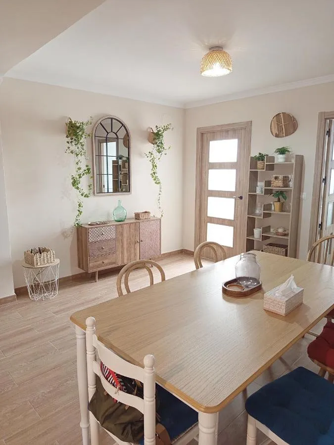 Casa de vacaciones para 7 personas, con jardín y vistas - 1
