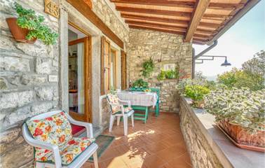 Appartamento per 5 Persone in Poppi, Casentino, Foto 3