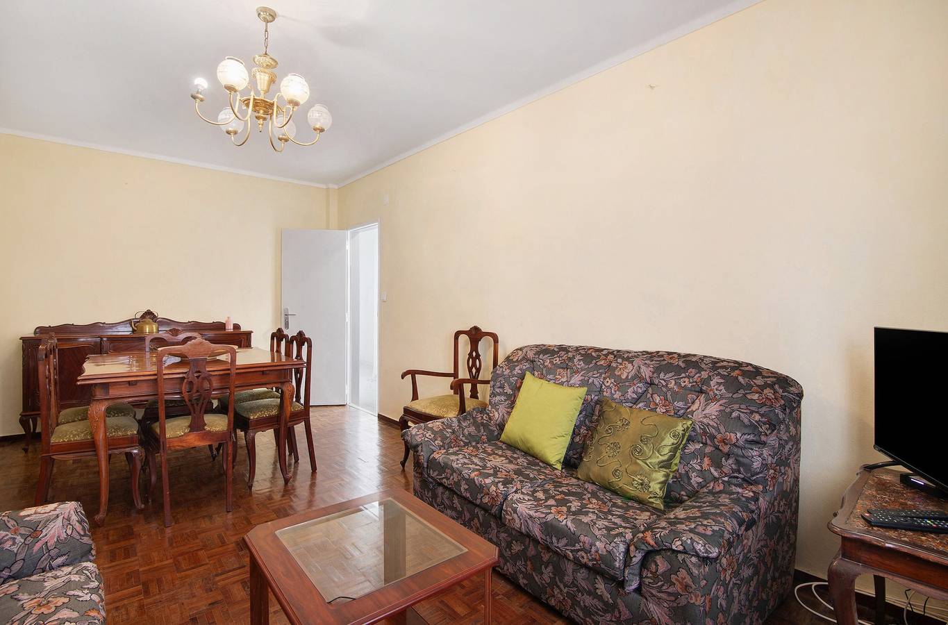 Holiday Home 'Flôr' with Sea View, Private Terrace and Wi-Fi in Albufeira, Faro District