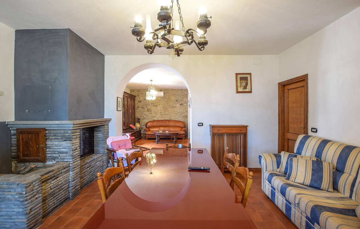 Charmante Wohnung mit Pool & Garten, 2km von Cavriglia in Cavriglia, Chianti