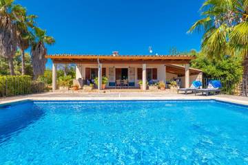 Villa in Selva, Mallorca Inselmitte für 2 