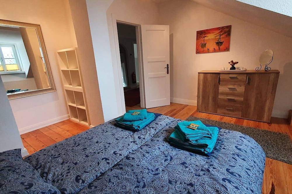 Apartment in charmanter Altstadtvilla der Jahrhundertwende in Elmshorn, Schleswig-Holstein Binnenland