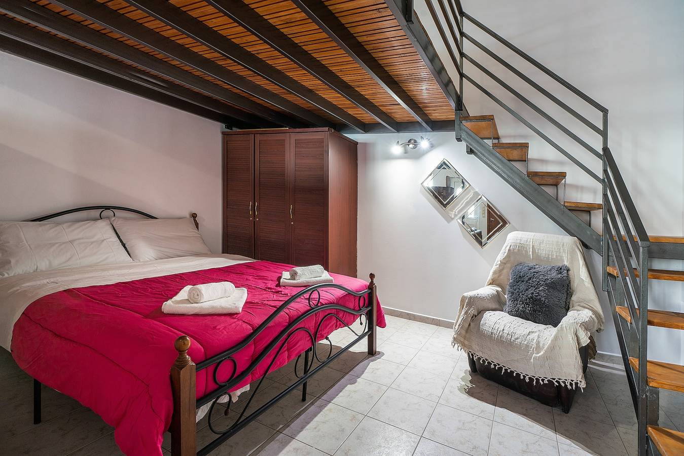 Appartement 'Rafaela's House' met gedeeld zwembad, Wifi en airconditioning, foto 11