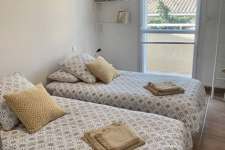 Gîte pour 4 personnes, avec jacuzzi ainsi que piscine et balcon à Fitou - 4