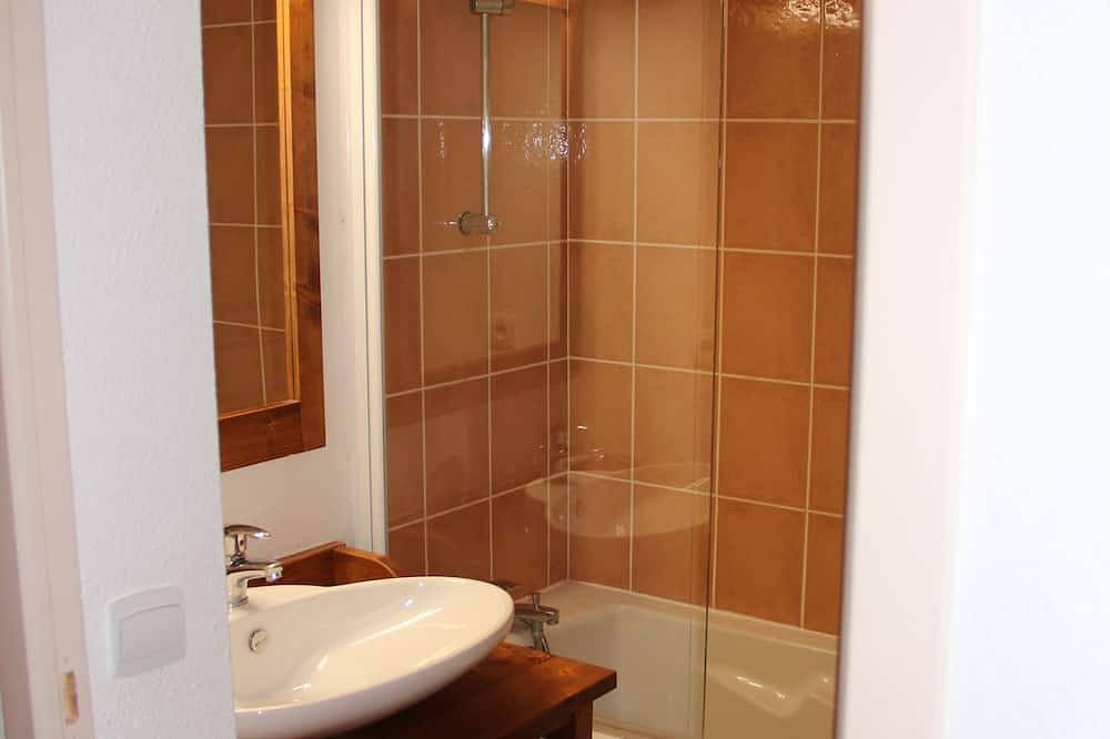 Apartamento entero, Rent Apartment Abriès regional park of queyras hiking, skiing in Abriès-Ristolas, Queyras