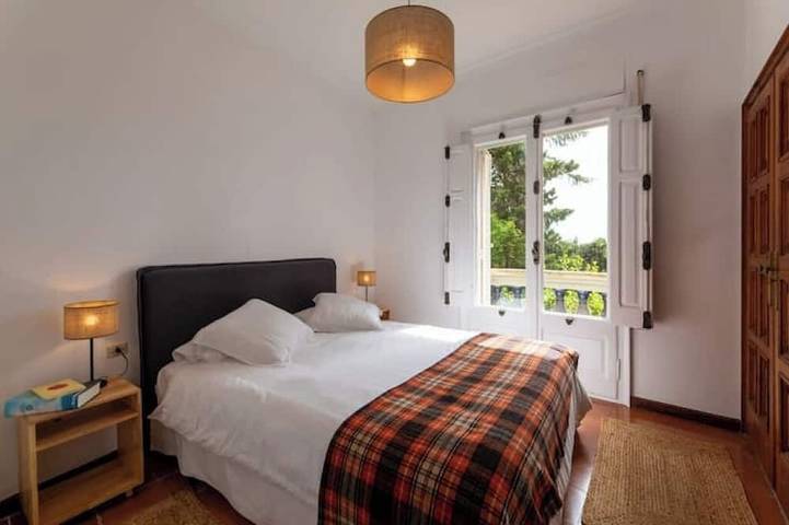 Encantadora villa mediterránea con piscina cerca de Bcn in Arenys de Munt, Costa del Maresme
