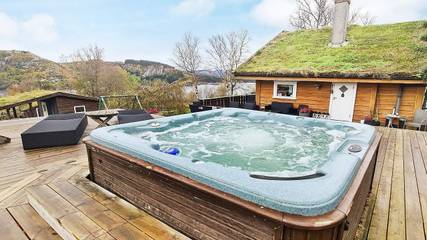 Ferienhaus für 12 Personen, mit Whirlpool und Terrasse in Strand (Rogaland)