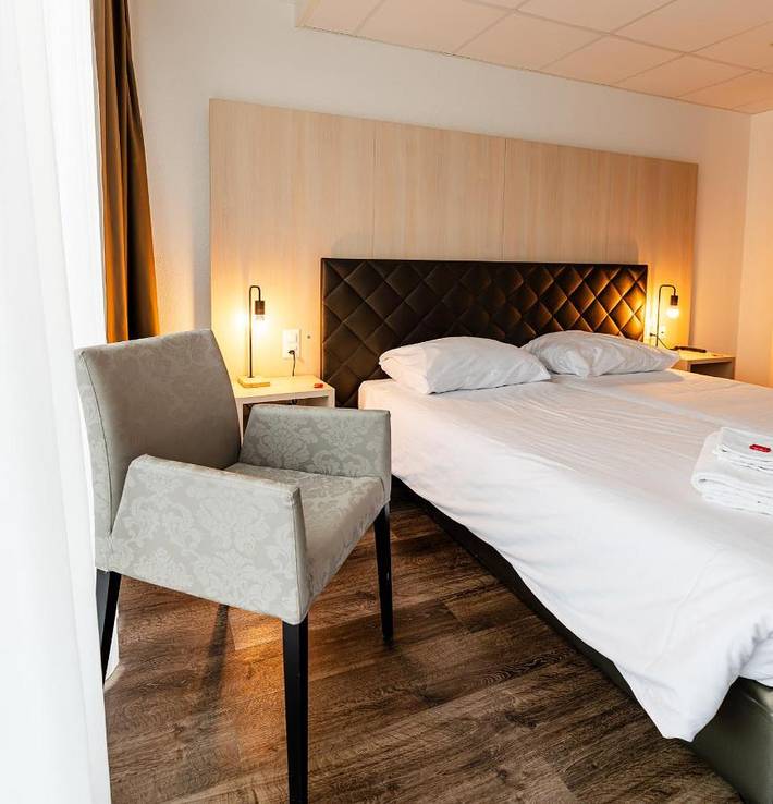 Apartahotel para 2 personas, con terraza en Suiza