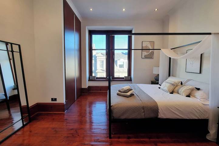 Ganze Wohnung, Luxury 2 bedroom apartment with panoramic views + high ceilings in Aberdeen, Aberdeenshire