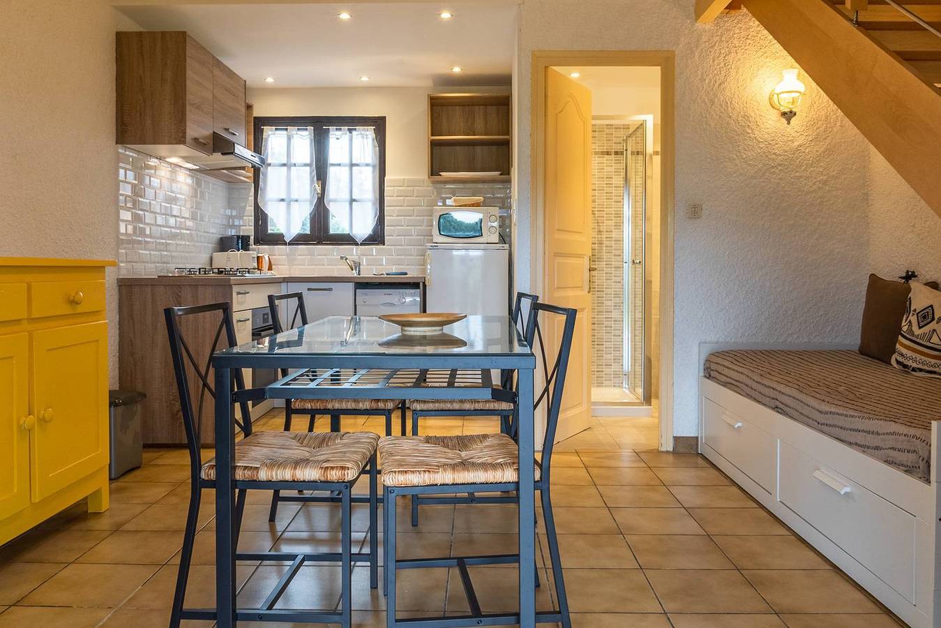 Ganze Wohnung, Ferienwohnung für 4 Personen mit Terrasse in Propriano, Sartène und Umgebung