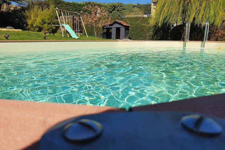 Casa rural para 6 personas, con terraza además de piscina y jardín - 1