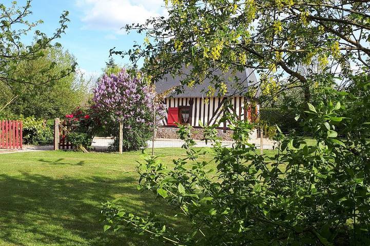 Gîte pour 4 personnes, avec Terrasse et Jardin