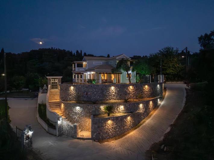 Villa für 8 Personen, mit Garten auf Korfu