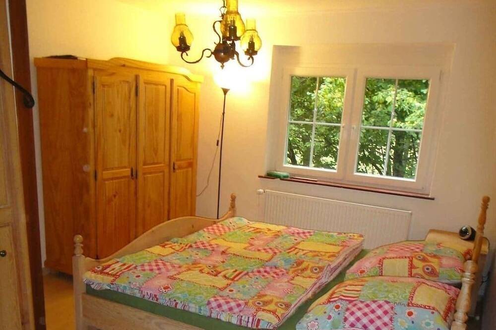 Ehem. Mühle. Ferienhaus in idyllischer Alleinlage. Familienfreundlich, naturnah. in Niederirsen, Windecker-Ländchen